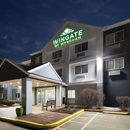 Wingate By Wyndham Marion Hotel